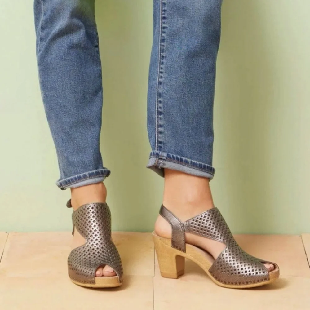 NEW Dansko Teagan Leather Peep Toe Heeled‎ Sandals Gunmetal 38 US 7.5-8